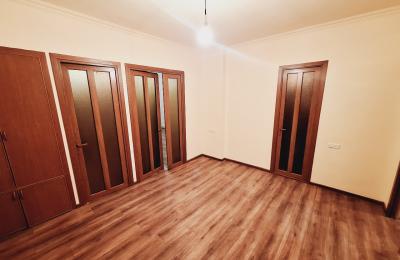 3-room apartment for rent in Ajapnyak on Leningradyan