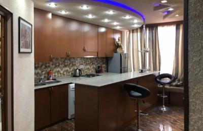 In Ajapnyak a 2-room apartment for rent